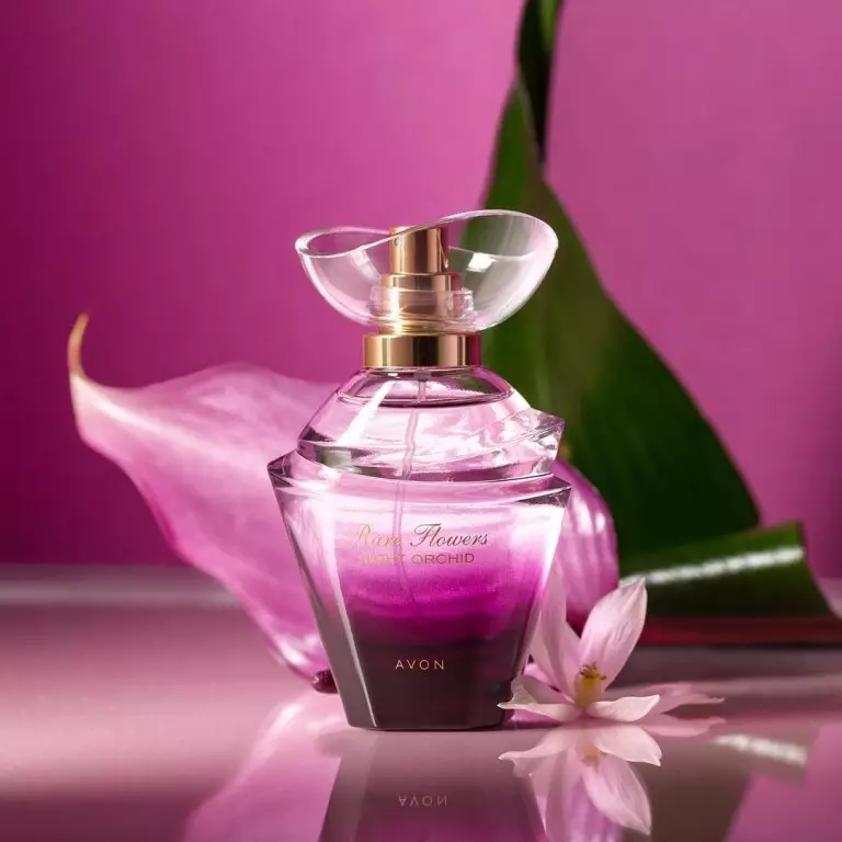 Dames smaken met mosterd: parfums voor vrouwen met bittere notities, met zwarte en roze peper, tips over het kiezen van toiletwater 23407_8