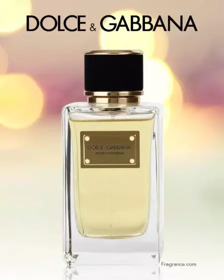 Patchouli v parfumerii: Co voní parfém s vůní Patchouli? Vlastnosti ženského parfému s vůní Patchouli a na koho se hodí 23429_17