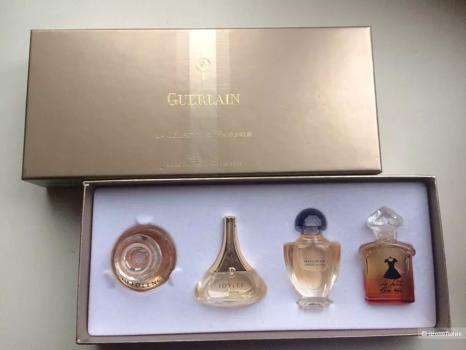 Miniatures de la perfumeria: conjunts de perfum i mini-perfum, trien una petita ampolla de licor originals 23432_11