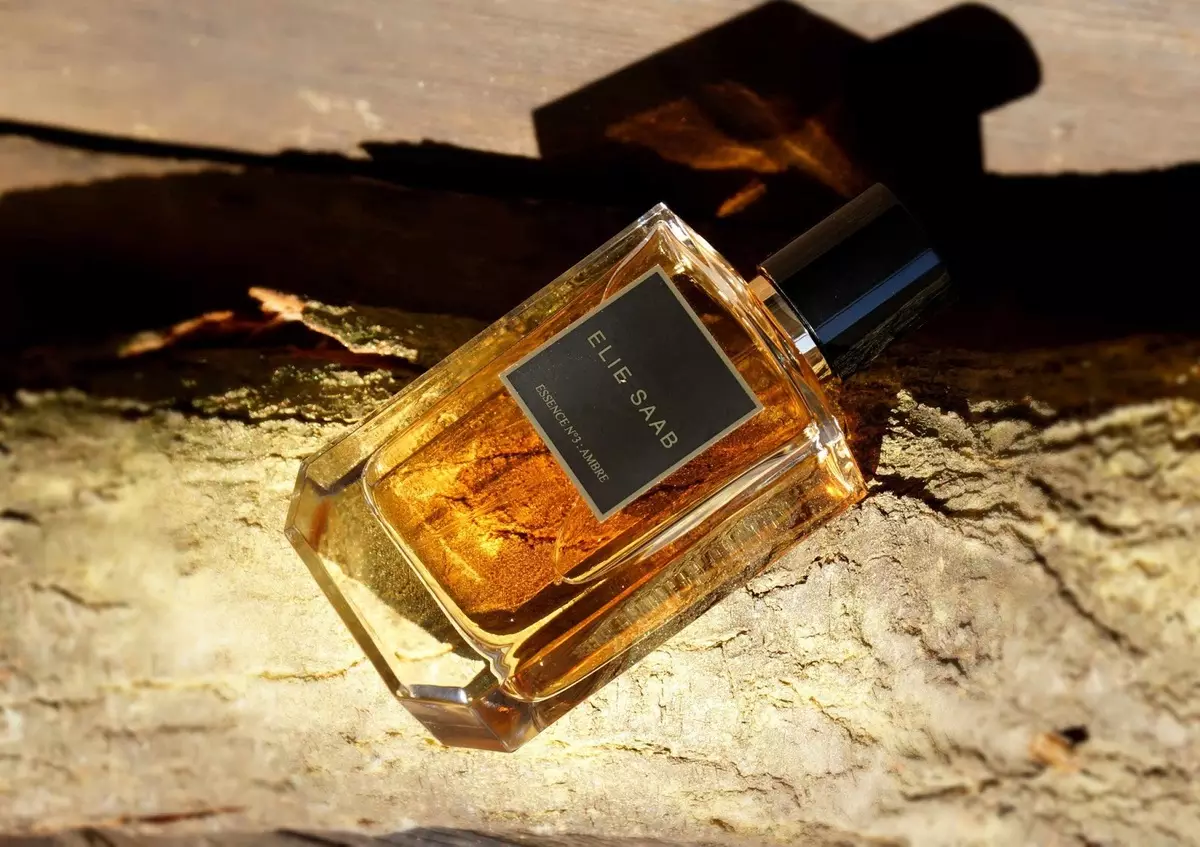 Amber u parfimeriji: šta je to? Ono što miriše na ženski i muški parfem sa amber miris i šta to liči? Toaletne vode za muškarce i žene 23437_9