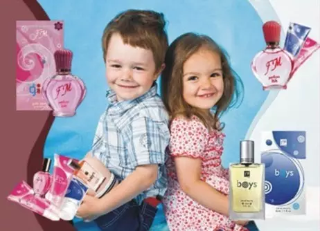 Παιδικά αρωματοποιία: άρωμα και νερό τουαλέτας για μικρά παιδιά και έφηβους, Zara και Hello Kitty, 