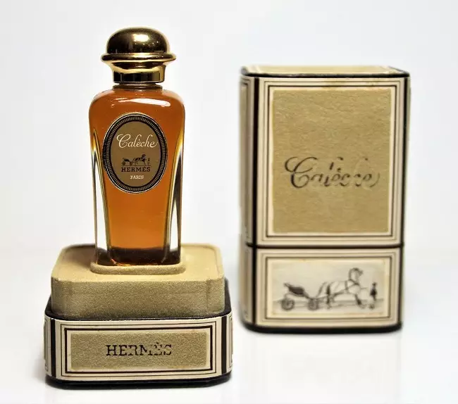 Vintage Parfum: Wat heescht et? Parfum am Retro-Stil. Franséisch Perfigury a Parfum vum USSR. Vintage männlech Parfum. Wat fir Séilen sinn déi bestänneg? 23458_11