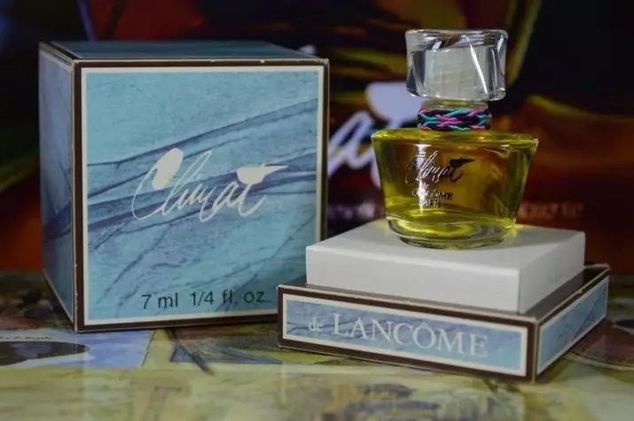 Vintage parfumy: Čo to znamená? Parfum v retro štýle. Francúzsky parfuméria a parfum ZSSR. Vintage mužský parfum. Aké duchovia sú najtvrdší? 23458_14