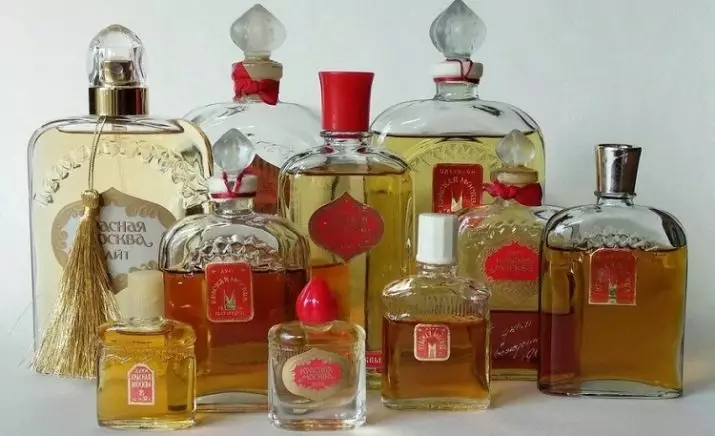 Гроздобер парфем: Што значи тоа? Парфем во ретро стил. Француска парфимерија и парфем на СССР. Гроздобер машки парфем. Кои духови се најупорни? 23458_22