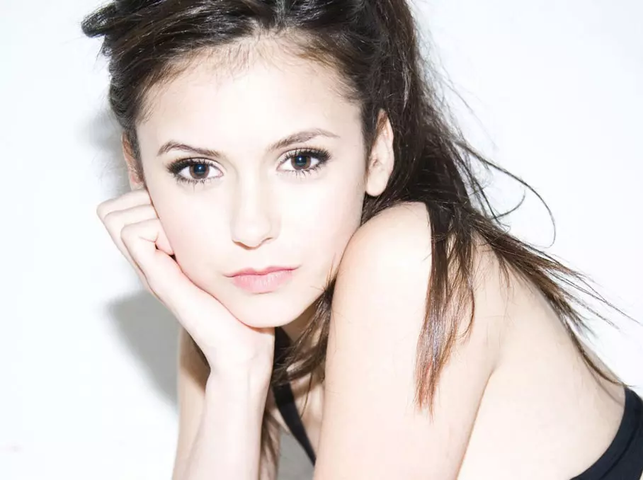 Nina Dobrev (144 صورة): أفلام ونينا وين سومرهالدر، الحياة الشخصية، 