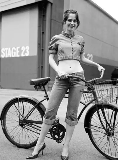 Zoe Diagel (99 Foto): Filmografi Aktris, Film Terbaik dengan Partisipasi, Kesamaan antara Zoe Diagel dan Katy Perry 23484_2