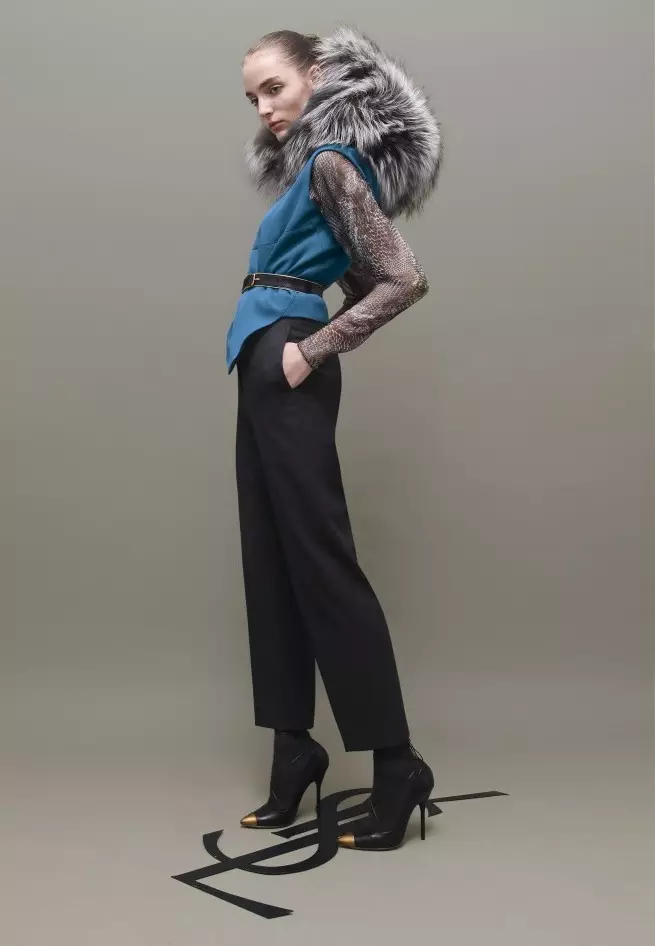 Mga sapatos nga Yeves Saint Laurent (41 Mga Litrato): Orihinal nga Tributo ug uban pang mga modelo gikan sa Saint Laurent 2348_4