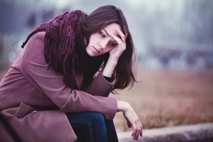 Osamelosť: Čo je to v psychológii? Pros a nevýhody pocity osamelosti, dôvodov a príznakov problému. Osamelosť adolescentov a medzi ľuďmi 23498_14