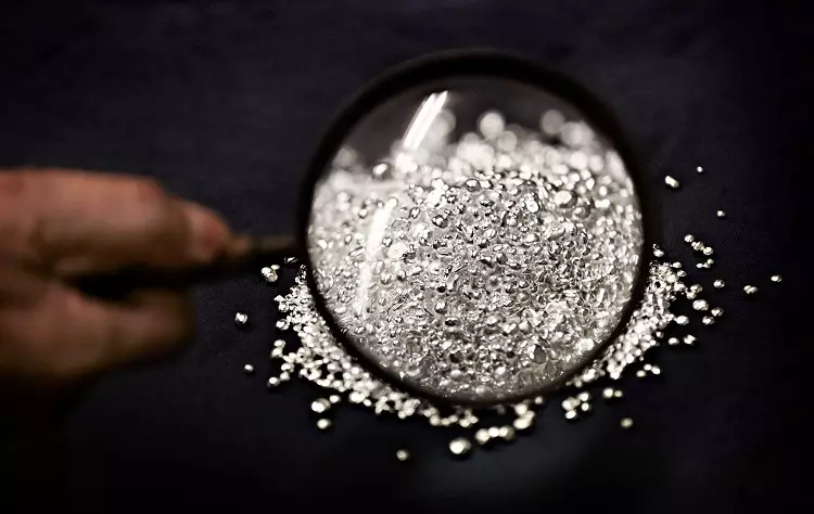銀合金：銀、銀 - パラジウムジュエリー合金と鋼鉄、白金、チタン、その他の種 23598_4