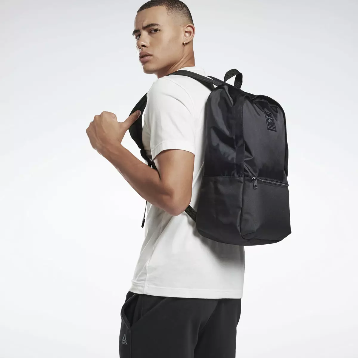 BACKPACK REEBOK: Modèles de femmes et d'hommes. Blanc et noir, sacs rose et bleu, sac à dos, modèles de sport fermes 23679_8