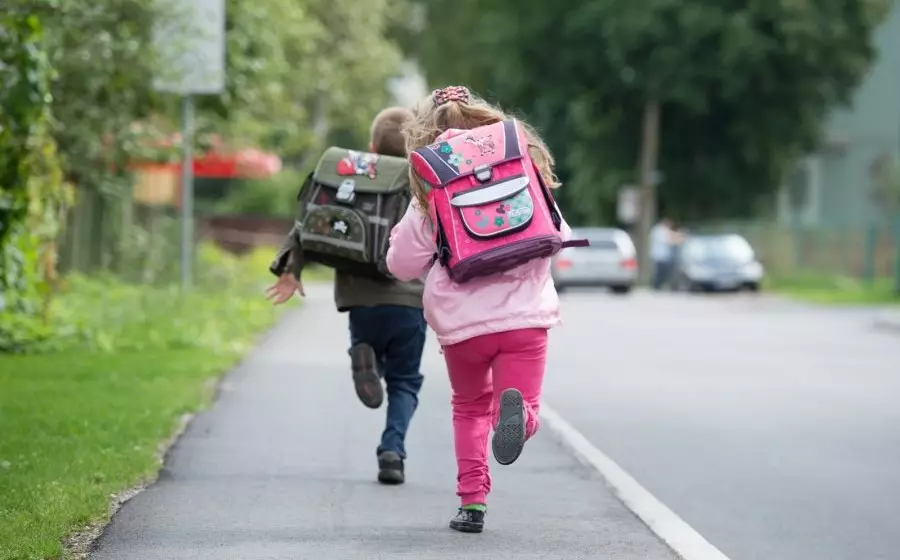 Schoul Rucksak fir d'Meedchen am Schouljoer 3: Backpacks a steet un der Schoul mat engem orthopedic zréck an ouni, Selektiounscritèren 23692_29