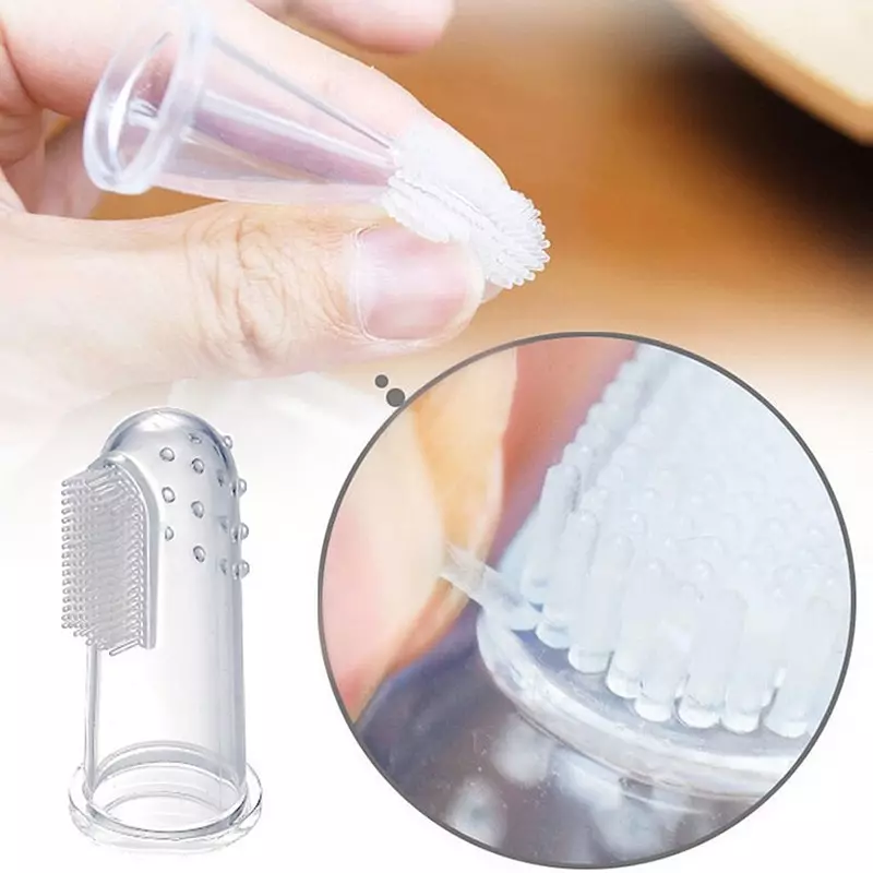 Dental rengøring angreb på barnet: valget af tandbørste på barnets finger, brugen af ​​silikone børnebørster til spædbørn 24003_4