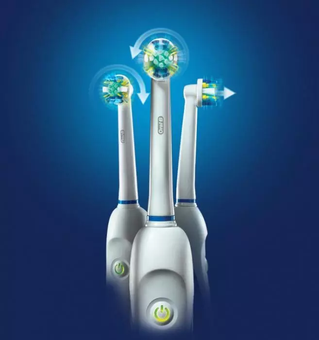 Sound tandenborstels: is de elektrische borstels voor tanden beter? Beoordeling, plussen en nadelen. Wat is het en wat te kiezen? Hoe maak je je tanden schoon? 24010_8