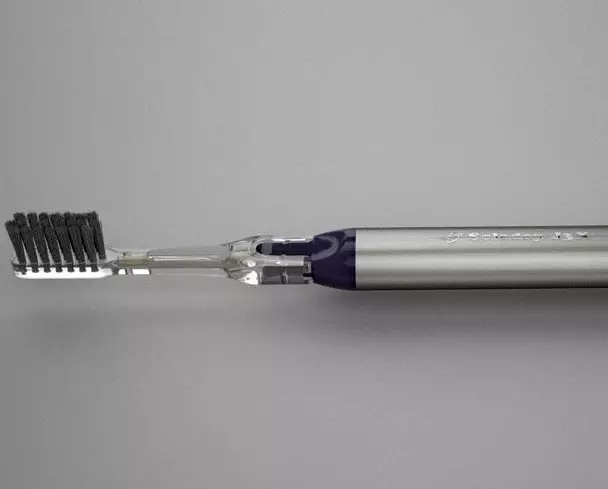 Toothbrush: ang pinakamahusay na brushes para sa mga ngipin, kawayan at ionic, kung paano pumili, manu-mano at disposable, iba pang mga species 24014_20