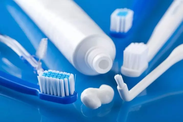 Οδοντόβουρτσα: Οι καλύτερες βούρτσες για δόντια, μπαμπού και ιονική, πώς να επιλέξετε, χειροκίνητα και διαθέσιμα, άλλα είδη 24014_47