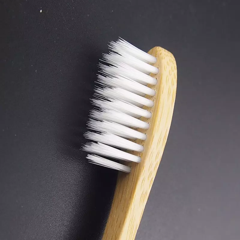 Tandenborstel: de beste borstels voor tanden, bamboe en ionisch, hoe te kiezen, handmatig en wegwerpbaar, andere soorten 24014_7