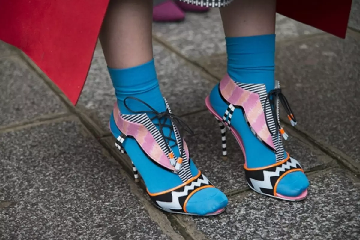 Туфлі зі шкарпетками (63 фото): модні тенденції +2021 2401_43