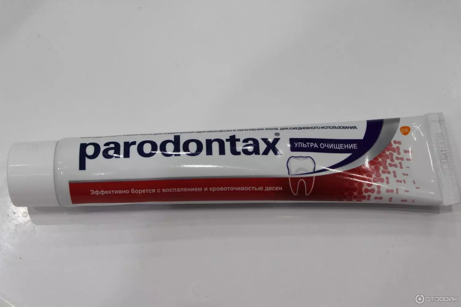 Dentifrice de Parodontax: sans fluorure pour la santé des gencives, la composition, la pâte ultra-nettoyante, la «défense complexe» et d'autres. Reviews dentaires 24077_24