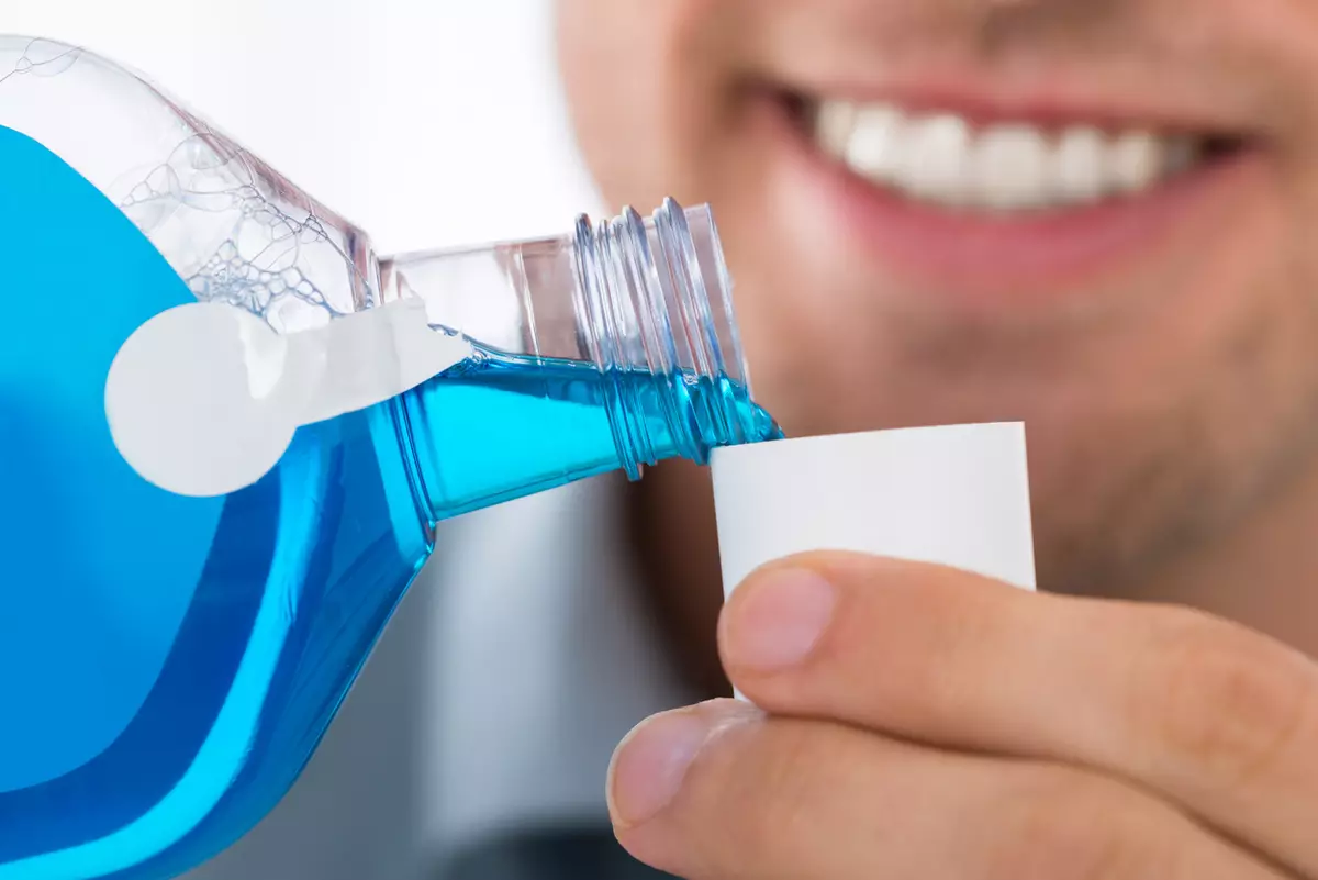 Colgate Rinsers: Compoziția de clătiri pentru cavitatea orală, Plax 