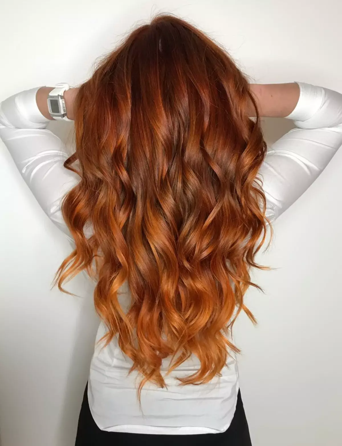 Ballow на червена коса (49 снимки): оцветяване на коса на средна дължина, опции за момичета с къси и дълги коси, избор на цветове 24107_7