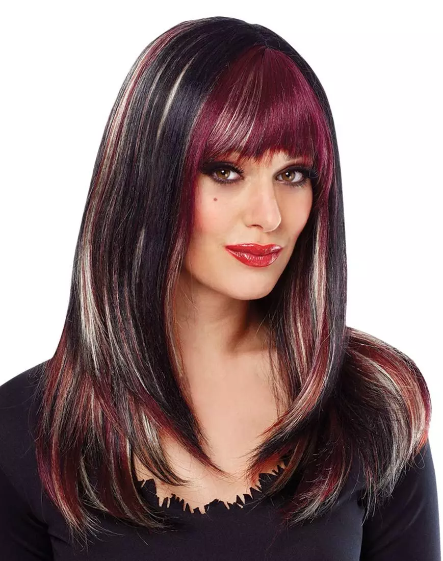 Ngjyrosje në flokë të errët (79 foto): flokët e ngjyrosur me gjatësi të mesme. Si për të bërë ngjyrosje flokët e shkurtër dhe të gjatë në shtëpi? 24134_7