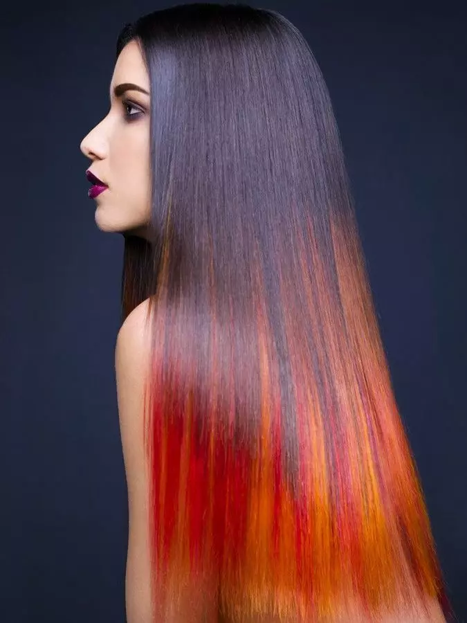 Red Ombre (45 լուսանկար). Dark ու թեթեւ մազերի ներկ, կարմիր եւ երկար շեկ մազերով կարմիրով 24148_2