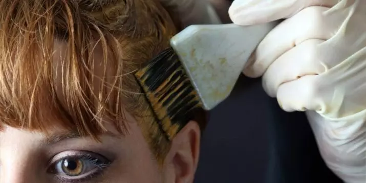 Lavagem para cabelo (62 fotos): o que é isso? Que meios para decapitar o cabelo é melhor? Como restaurar o cabelo após a lavagem da cor? 24189_2