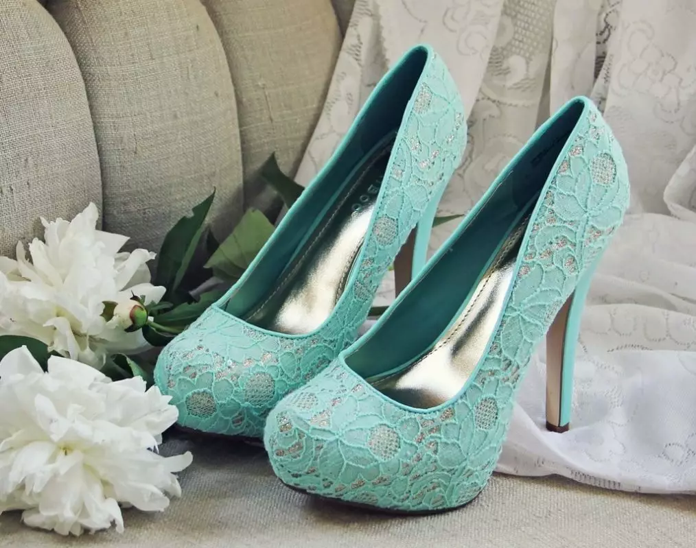 Mint shoes (38 photos): What to wear models on a heel and without mint color 2418_21