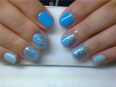 Lacca di gel manicure luminosa (36 foto): idee di design per unghie in colore arancione 24212_30