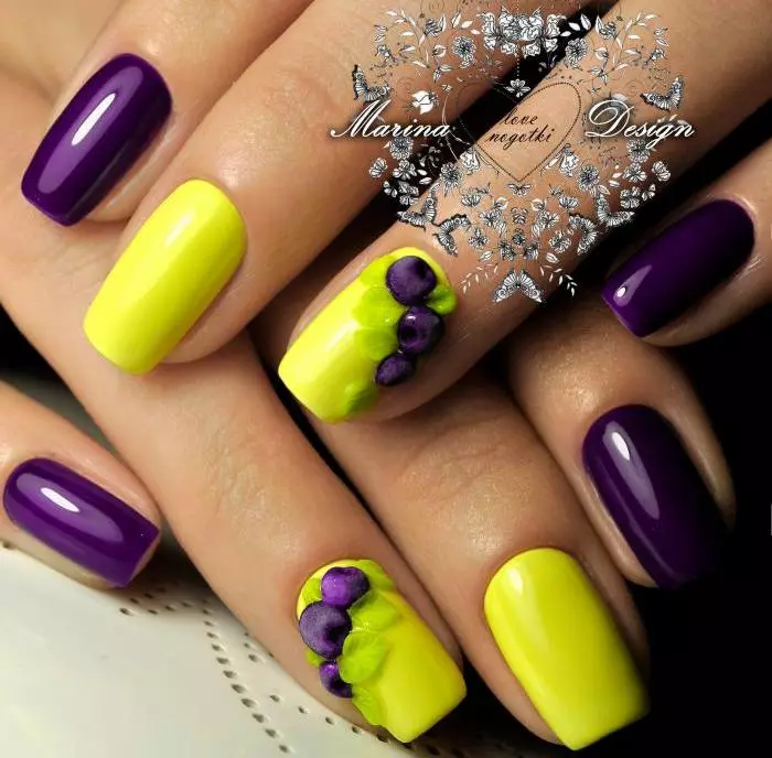 მანიკური ყვითელი გელი ლაქით (55 ფოტო): Sine-Yellow Color Nail დიზაინი და სიახლე მანიაკურის სინათლის ყვითელი ტონი ფირუზი 24213_30