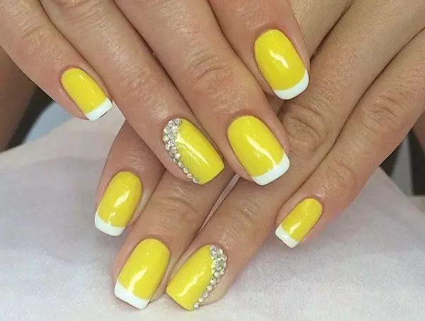 Manicure nge-Yellow Gel Lacquer (izithombe ezingama-55): Idizayini ye-Sine-Yellow Nail Design kanye ne-Novelty Manicure ngokukhanya okuphuzi okuphuzi nge-turquoise 24213_55