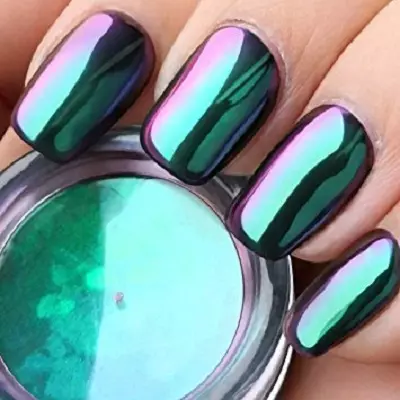 Manicura con xemelgo laca de xiper (91 fotos): como usar o wipping en barniz negro ou branco? Deseño de manicura vermella e rosa 24237_6