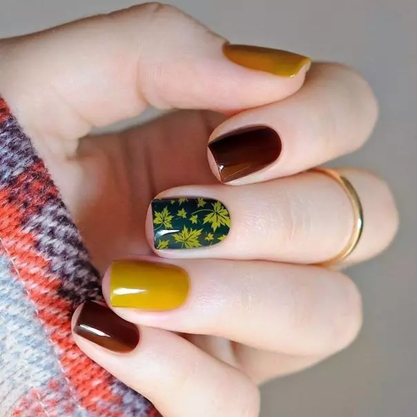Дизайн нігтів гель-лаком восени 2021 (74 фото): ідеї та кольору осіннього манікюру, новинки відтінків покриття, популярна тематика в дизайні 24244_27