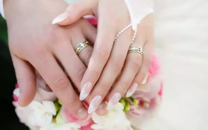 Wedding Manicure Gel-Lakier (44 zdjęcia): Pomysły na projekt pazndeków panny młodej 24258_2