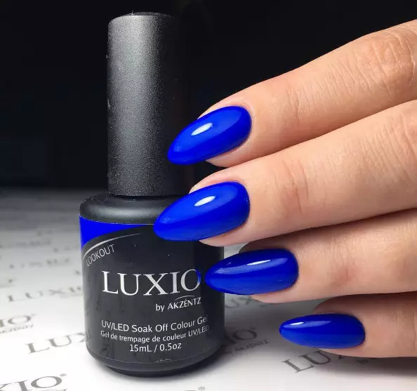 Гель-лак Luxio (70 фото): склад і палітра кольорів. Як виглядає покриття Blush на нігтях? Відгуки майстрів 24262_17