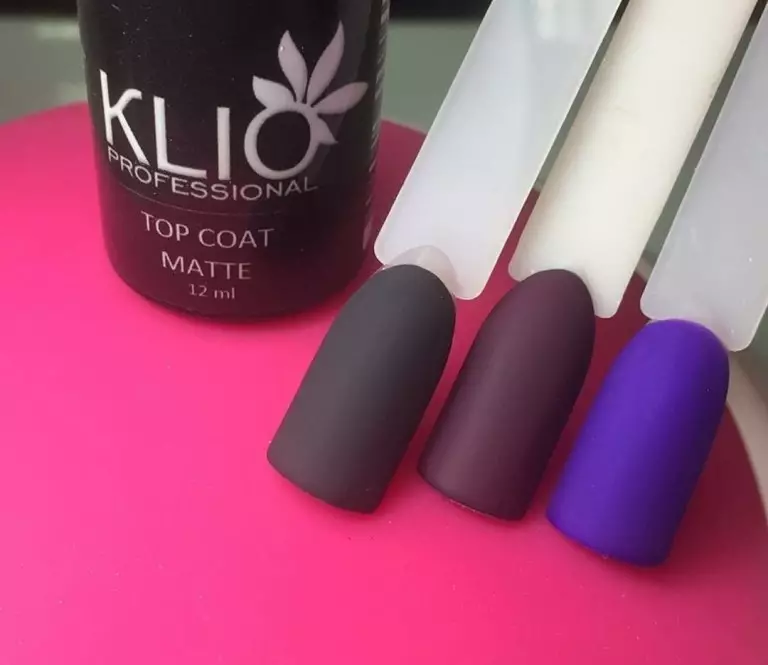 Klio Professional Gel Schrnishes: палета на цвеќиња лакови и прегледи на мајстори 24272_26