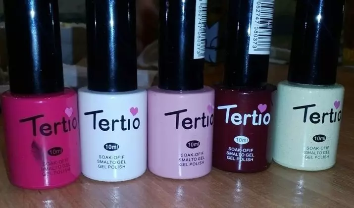 TERTIO GEL LACQUER (42 புகைப்படங்கள்): எண்கள், நன்மைகள் மற்றும் கருத்தரித்தனங்களின் குறைபாடுகளுடன் கூடிய மலர் தட்டு, முதுநிலை விமர்சனங்கள் 24298_8