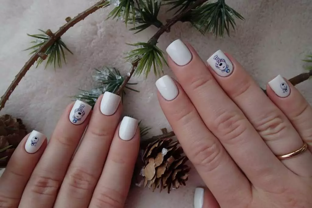 Weiß Nageldesign (65 Fotos): white Maniküre Ideen mit lila und lila Einsätzen 24361_43