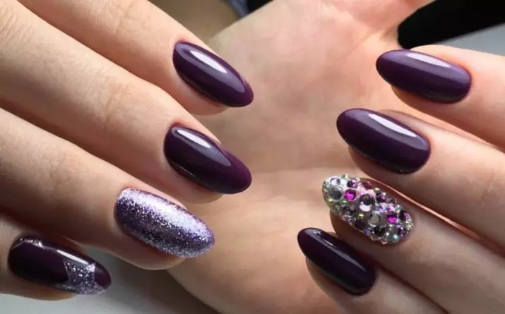 Purple tare da farin manicure (hotuna 18): Lilta Nail Nail 24367_15