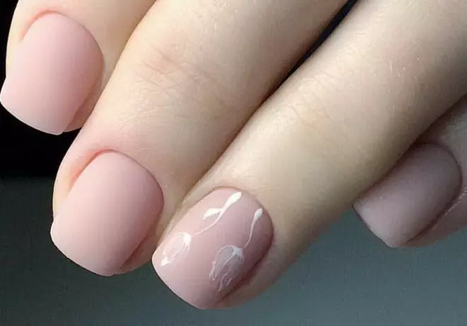 Light Matte Manicure (52 φωτογραφίες): Σχεδιασμός νυχιών σε φωτεινά χρώματα 24380_31