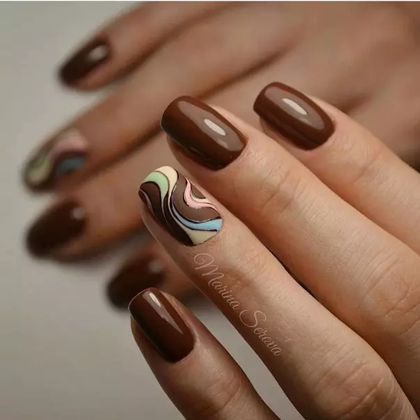 Brown Manicure wokhala ndi beige (zithunzi 66): kapangidwe ka misonkho mumiyala yofiirira 24382_20