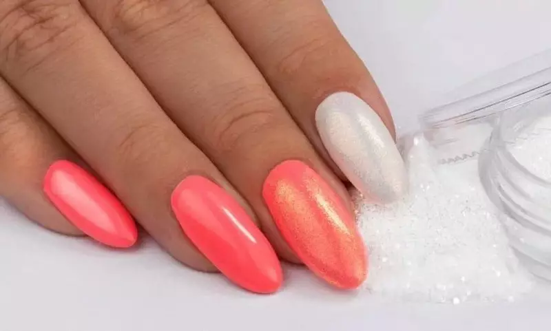 Bright Pink Manicure (63 Billeder): Nail Design med sure og neonfarver 24387_29