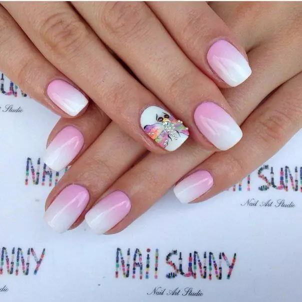 Manicura rosa con gradiente (38 fotos): Ejemplos de diseño de uñas con Ombre 24396_14