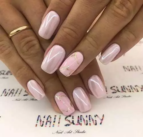 Manicure rosa pallido (62 foto): Design per unghie con vernice leggera rosa e aste 24398_40