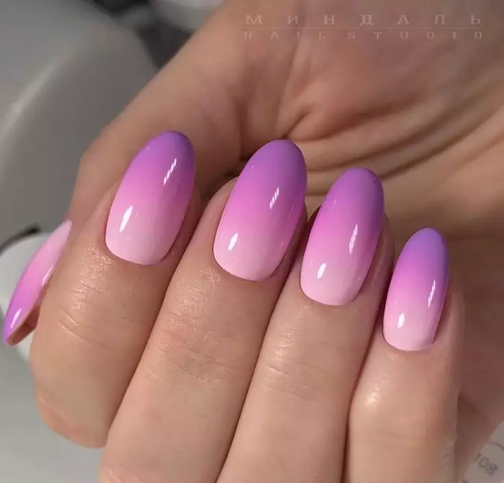 粉红紫色修指甲（44张）：钉子设计与清漆的想法 24399_39