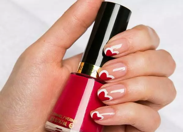 Red Franch on Nails (57 fotos): Deseño de manicura francesa con verniz negro e strass para uñas afiadas e cadradas 24405_32