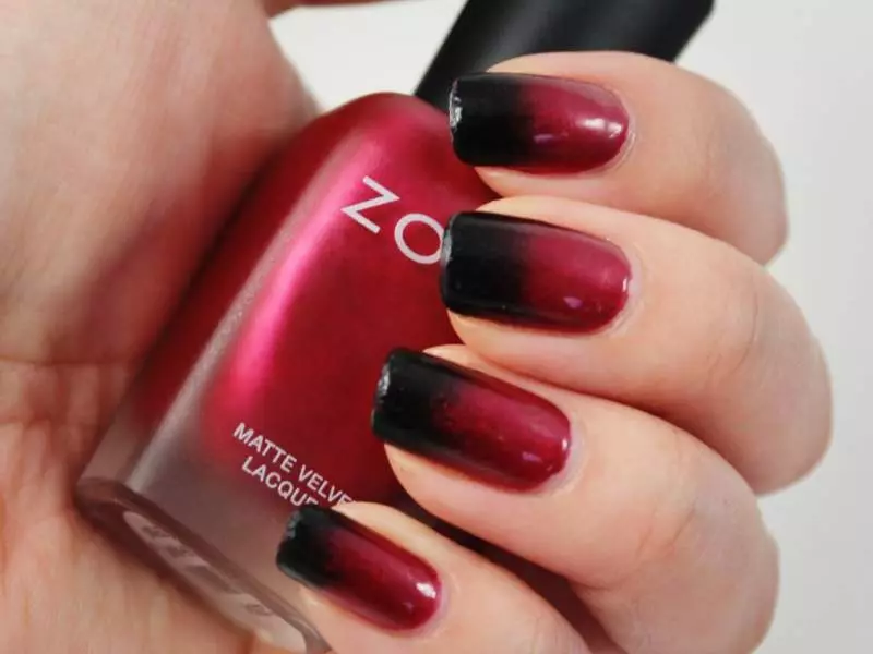 Manicure Vermelho Ombre (38 fotos): gradiente bonito em unhas 24410_14