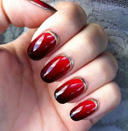 Rode Manicure Ombre (38 foto's): Mooie gradiënt op de nagels 24410_16