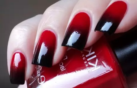 Red Manicure Ombre (38 ფოტო): ლამაზი გრადიენტი on ფრჩხილების 24410_26