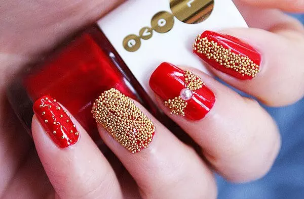 Red manicure with rhinestones (60 photos): Beautiful matte red nail design ideas with stones 24417_6